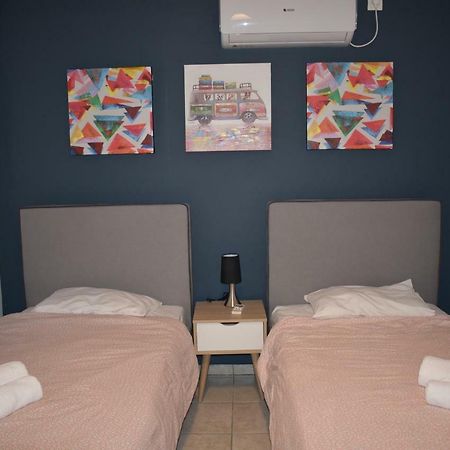 Cozy Apartment In Central เอเธนส์ ภายนอก รูปภาพ