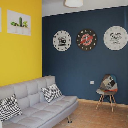 Cozy Apartment In Central เอเธนส์ ภายนอก รูปภาพ