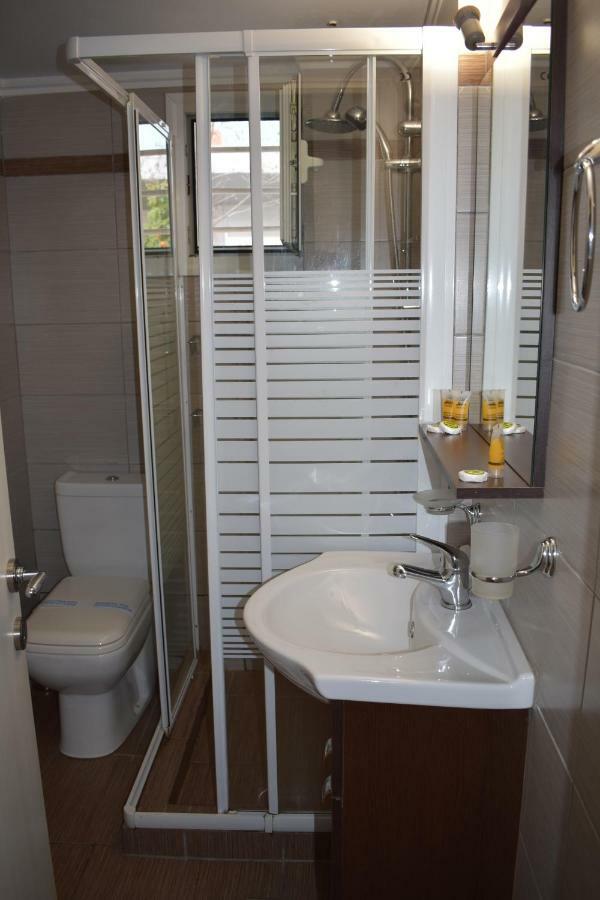 Cozy Apartment In Central เอเธนส์ ภายนอก รูปภาพ