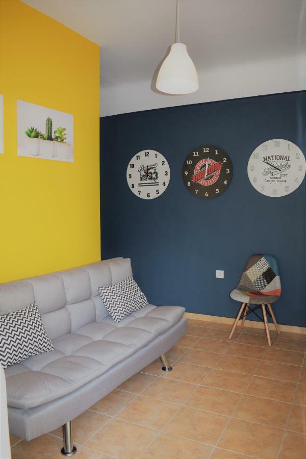 Cozy Apartment In Central เอเธนส์ ภายนอก รูปภาพ
