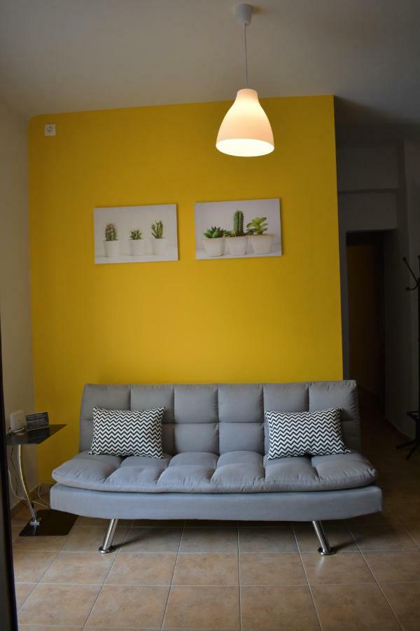 Cozy Apartment In Central เอเธนส์ ภายนอก รูปภาพ