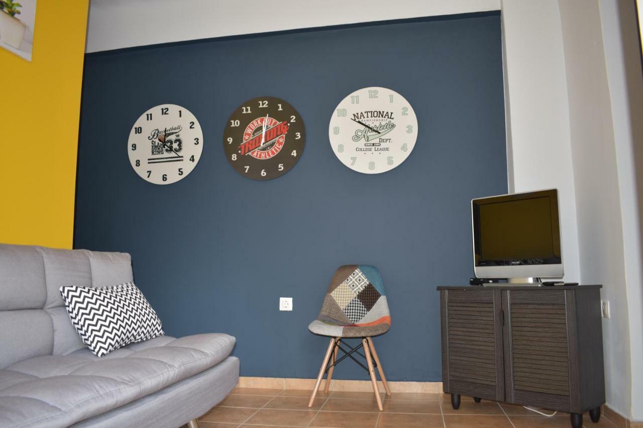 Cozy Apartment In Central เอเธนส์ ภายนอก รูปภาพ